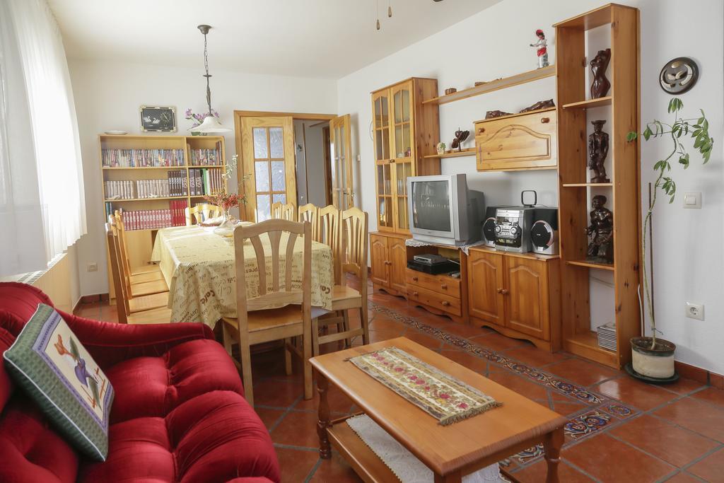 En Casa De Carlos Ortigosa del Monte Exteriér fotografie